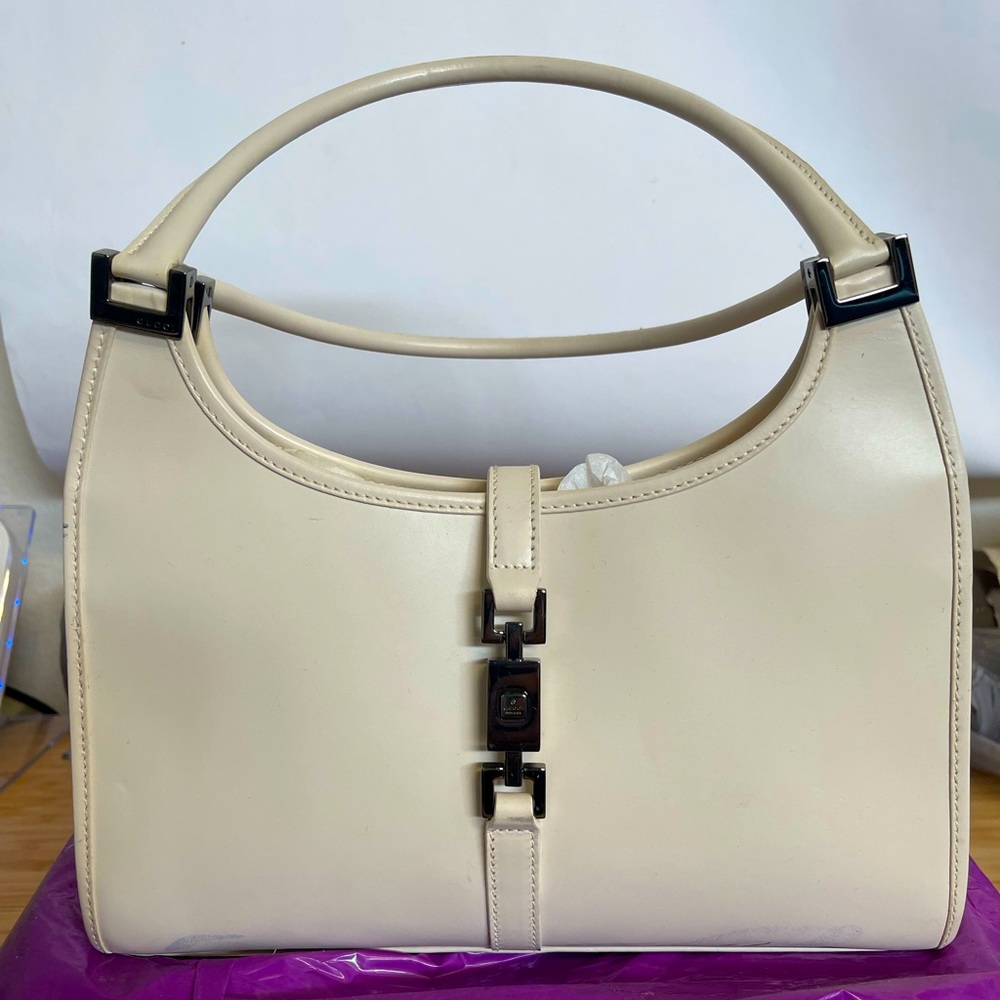 Small GUCCI Handbag cream colored